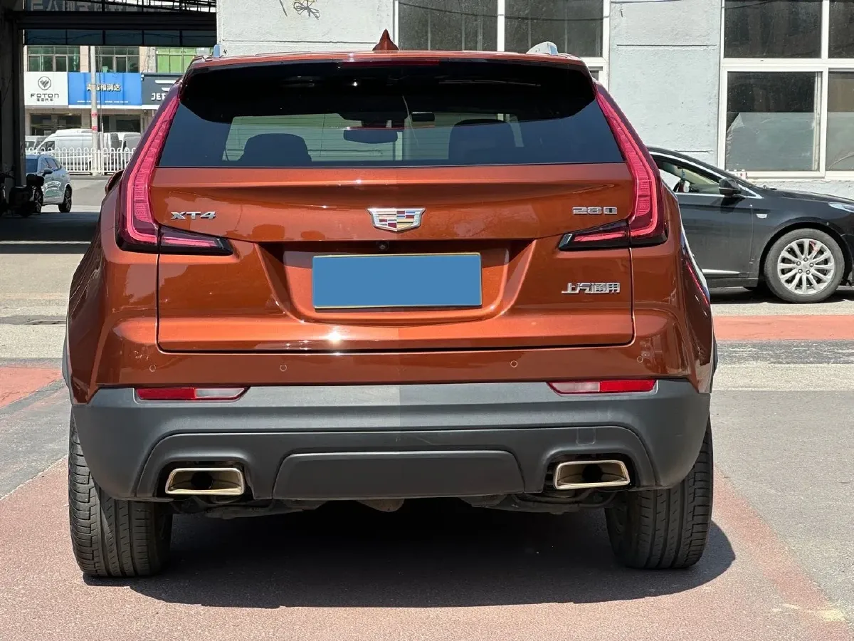 2020 Cadillac XT4 2.0T 237HP L4 9AT,autocango,china used car exporter,china ev exporter,chinese used car exporter,chinese used ev exporter