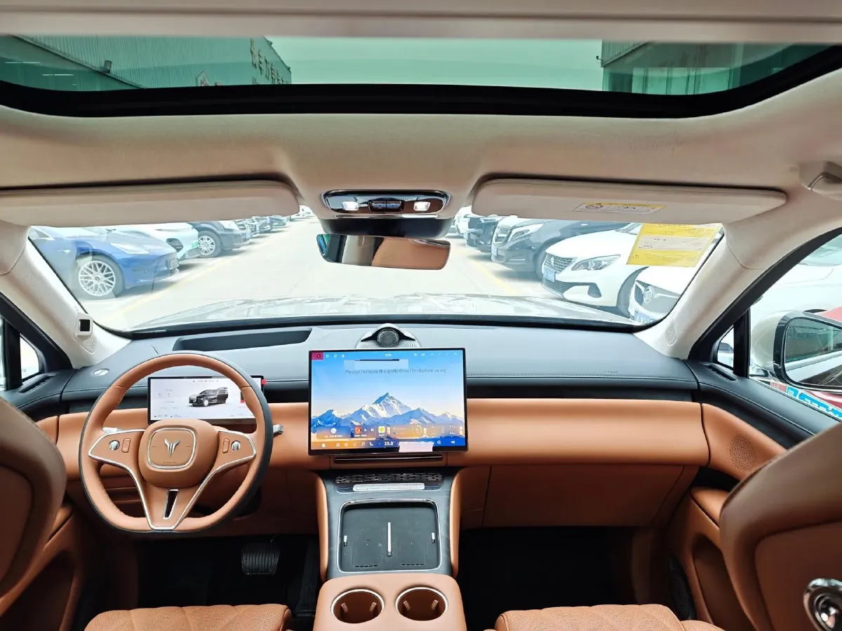 2026 Voyah 9L 1.5T 150HP L4 PHEV,autocango,china used car exporter,china ev exporter,chinese used car exporter,chinese used ev exporter