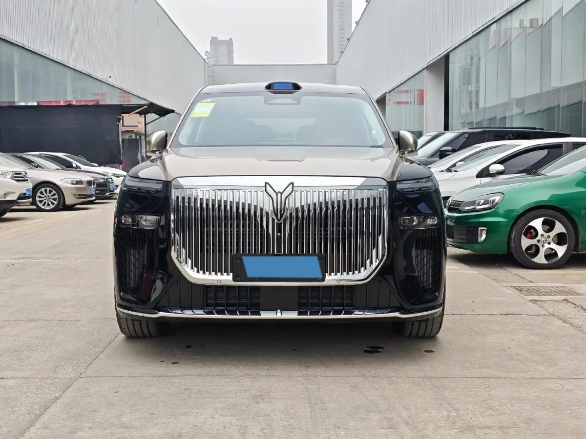 2026 Voyah 9L 1.5T 150HP L4 PHEV,autocango,china used car exporter,china ev exporter,chinese used car exporter,chinese used ev exporter