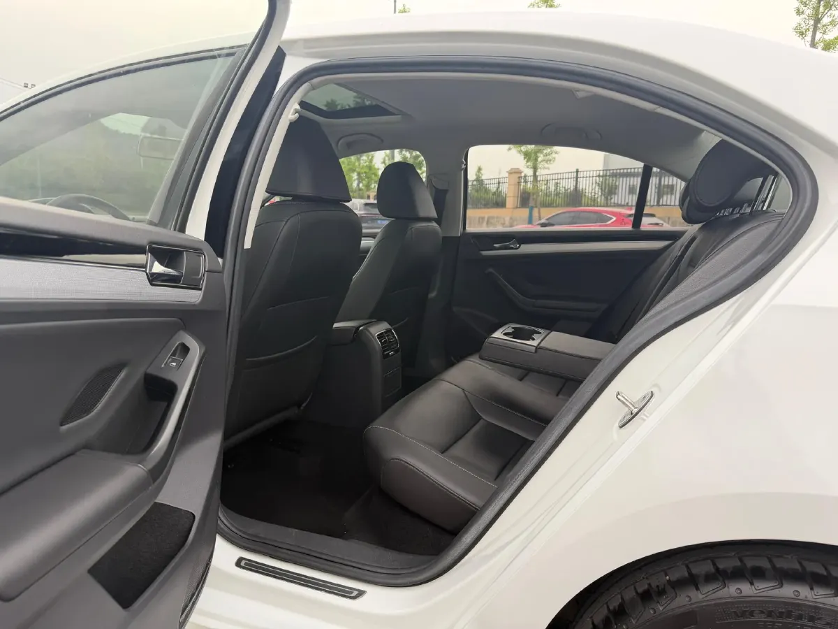 2018 Volkswagen Sagitar 1.4T 150HP L4 7DCT,autocango,china used car exporter,china ev exporter,chinese used car exporter,chinese used ev exporter