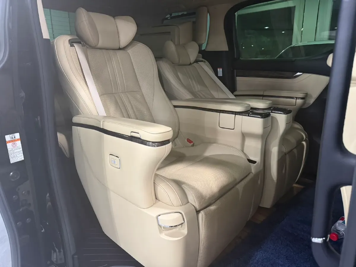 2019 Toyota Vellfire 2.5L 117HP L4 E-CVT Hybrid,autocango,china used car exporter,china ev exporter,chinese used car exporter,chinese used ev exporter