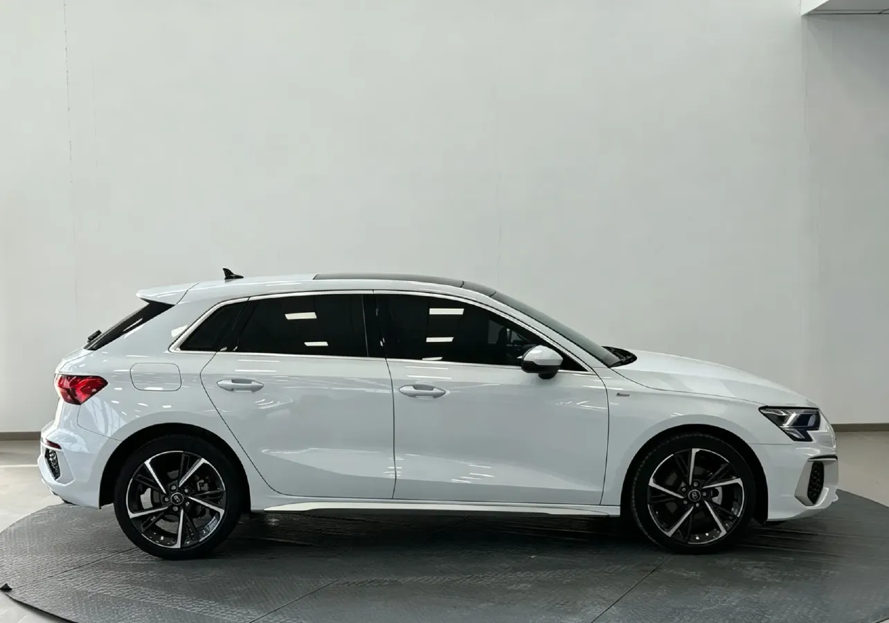 2023 Audi A3 1.4T 150HP L4 7DCT,autocango,china used car exporter,china ev exporter,chinese used car exporter,chinese used ev exporter