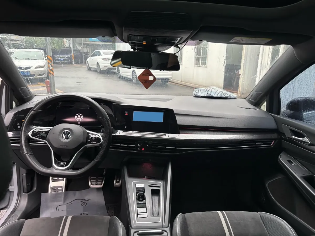 2023 Volkswagen Golf 1.4T 150HP L4 7DCT,autocango,china used car exporter,china ev exporter,chinese used car exporter,chinese used ev exporter