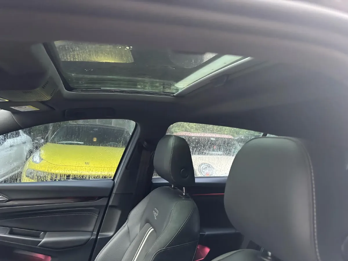 2023 Volkswagen Golf 1.4T 150HP L4 7DCT,autocango,china used car exporter,china ev exporter,chinese used car exporter,chinese used ev exporter