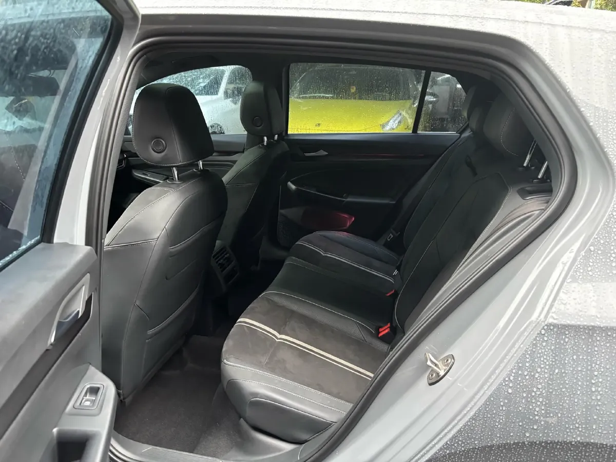 2023 Volkswagen Golf 1.4T 150HP L4 7DCT,autocango,china used car exporter,china ev exporter,chinese used car exporter,chinese used ev exporter