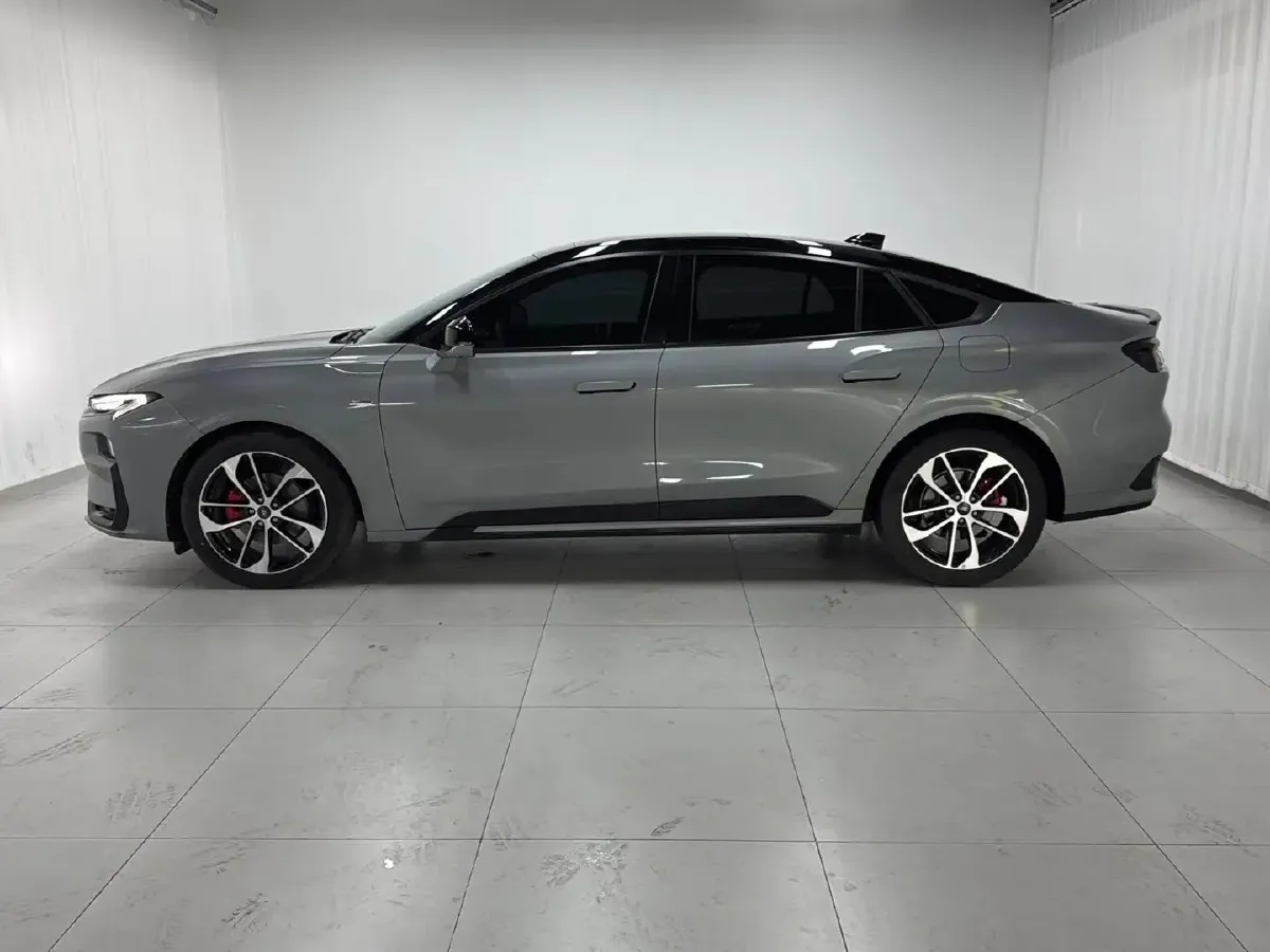 2022 Ford Mondeo 2.0T 238HP L4 8AT,autocango,china used car exporter,china ev exporter,chinese used car exporter,chinese used ev exporter