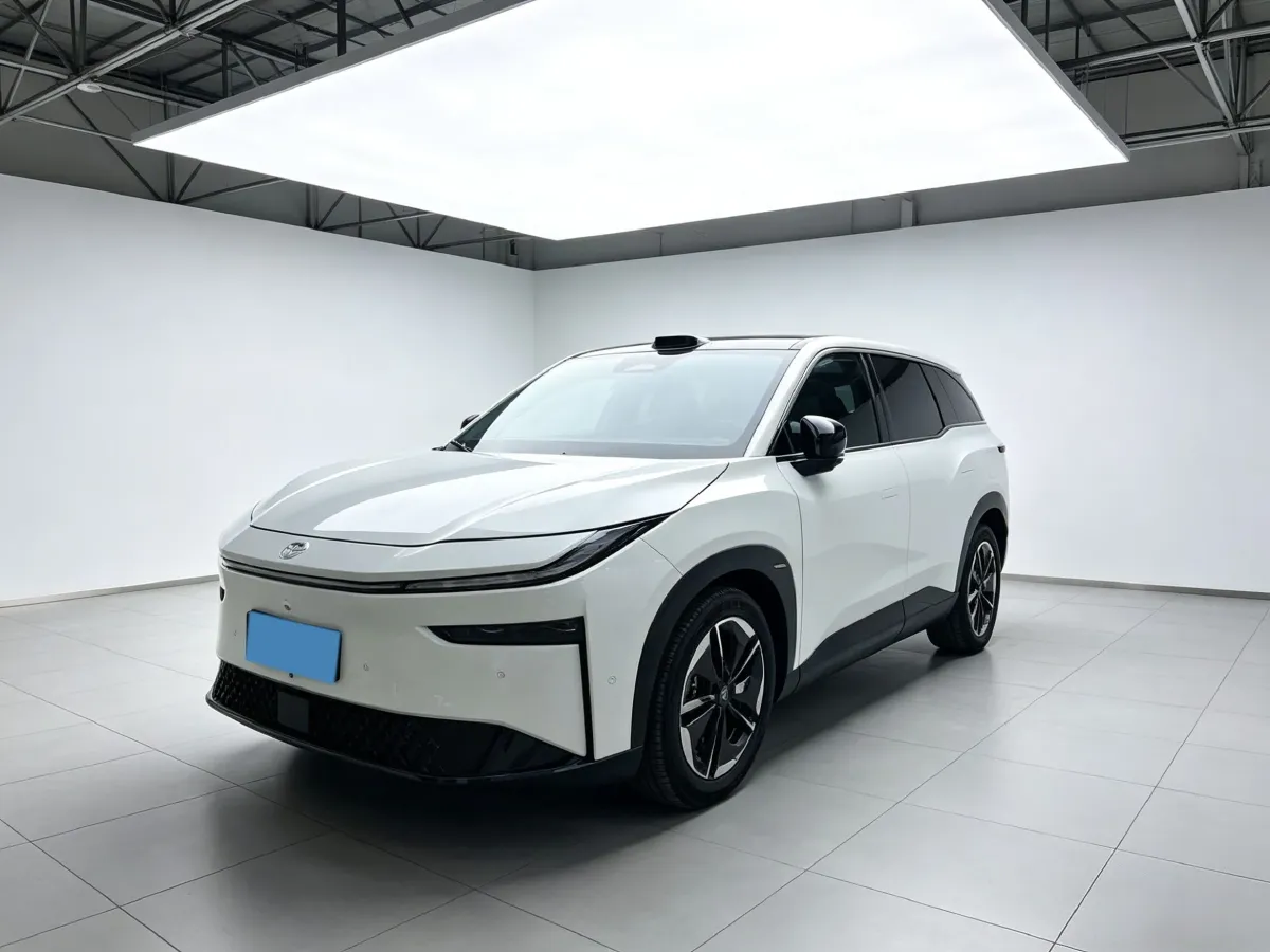 2025 Toyota BZ3X BEV 58.37KWH,autocango,china used car exporter,china ev exporter,chinese used car exporter,chinese used ev exporter