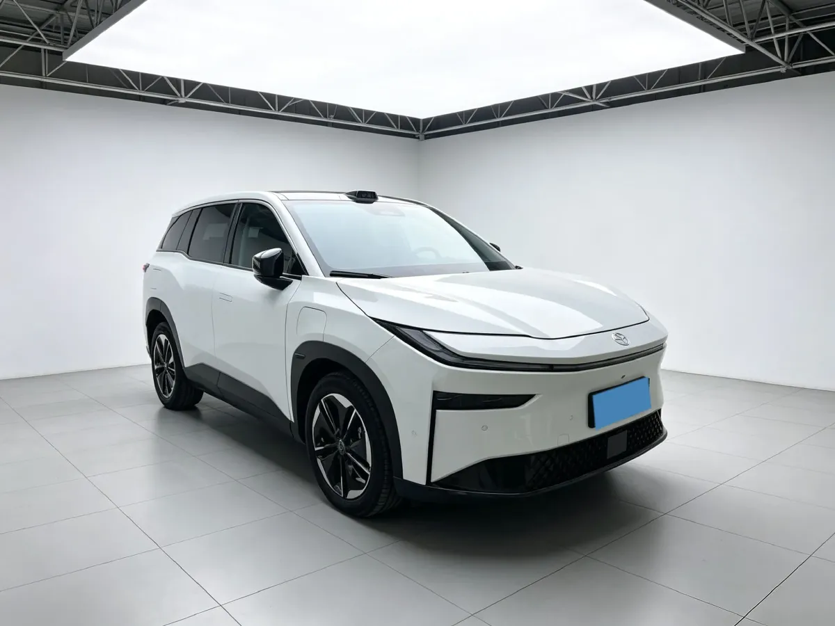 2025 Toyota BZ3X BEV 58.37KWH,autocango,china used car exporter,china ev exporter,chinese used car exporter,chinese used ev exporter