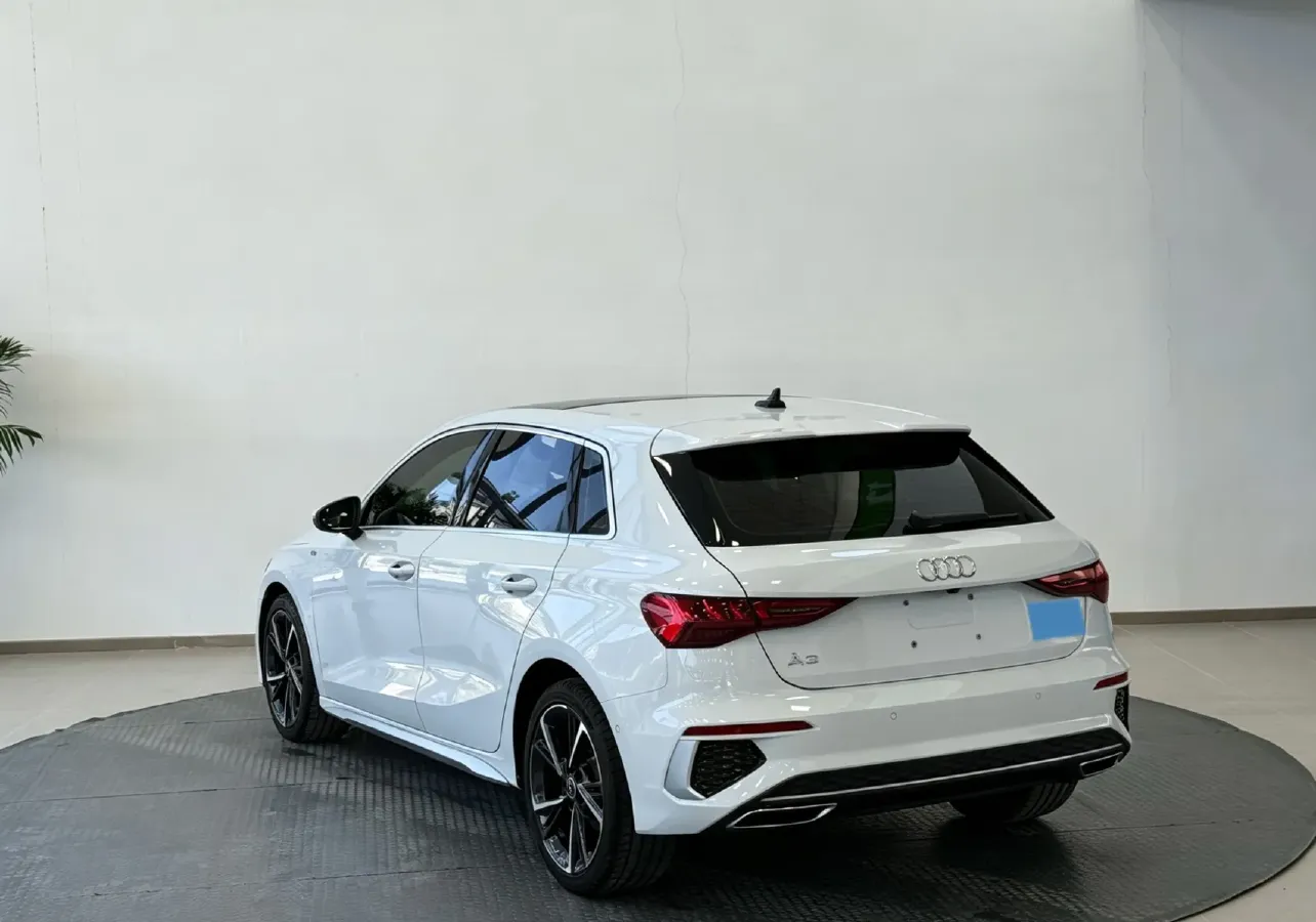 2023 Audi A3 1.4T 150HP L4 7DCT,autocango,china used car exporter,china ev exporter,chinese used car exporter,chinese used ev exporter
