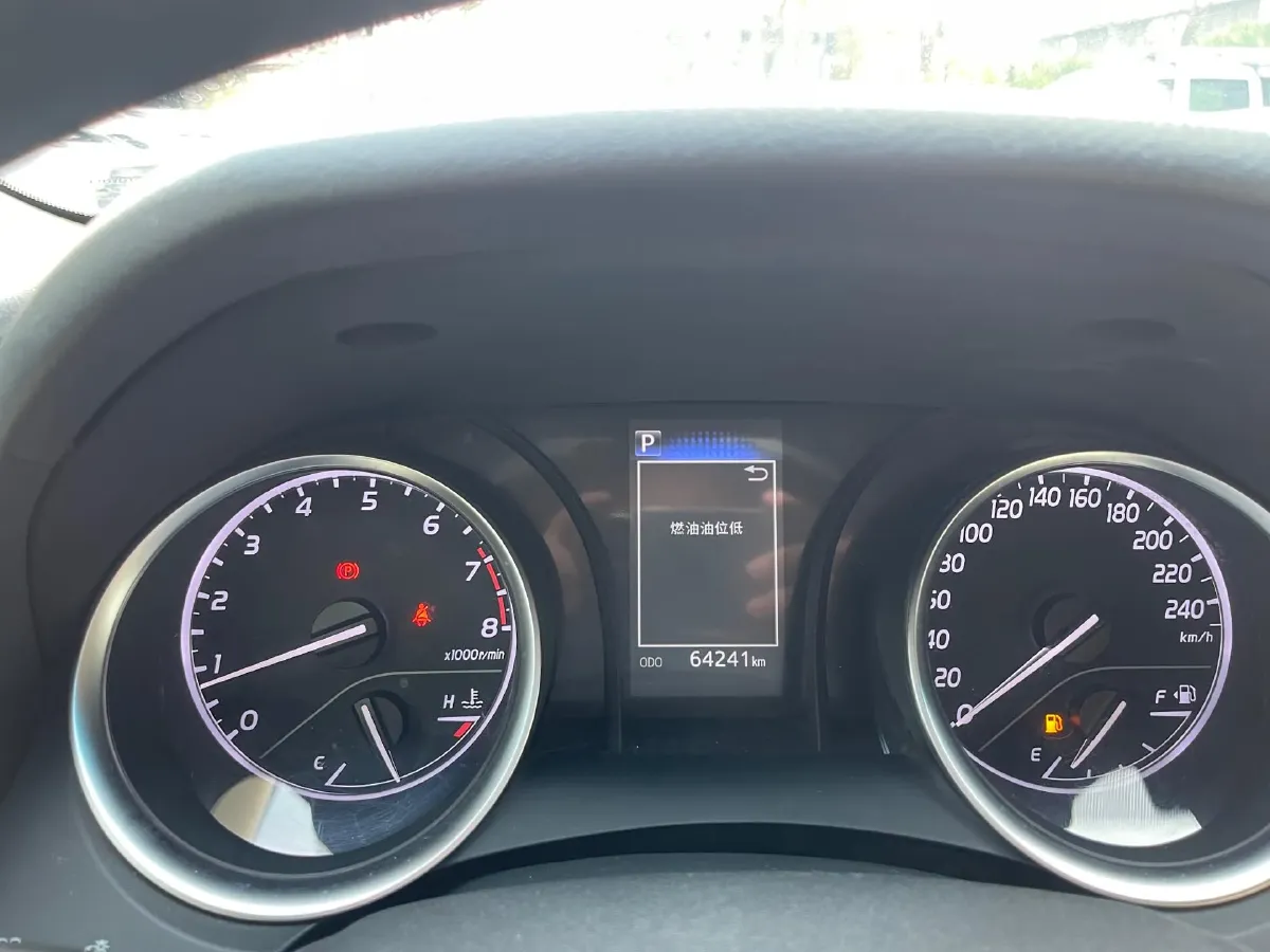 2019 Toyota Camry 2.0L 178HP L4 CVT,autocango,china used car exporter,china ev exporter,chinese used car exporter,chinese used ev exporter