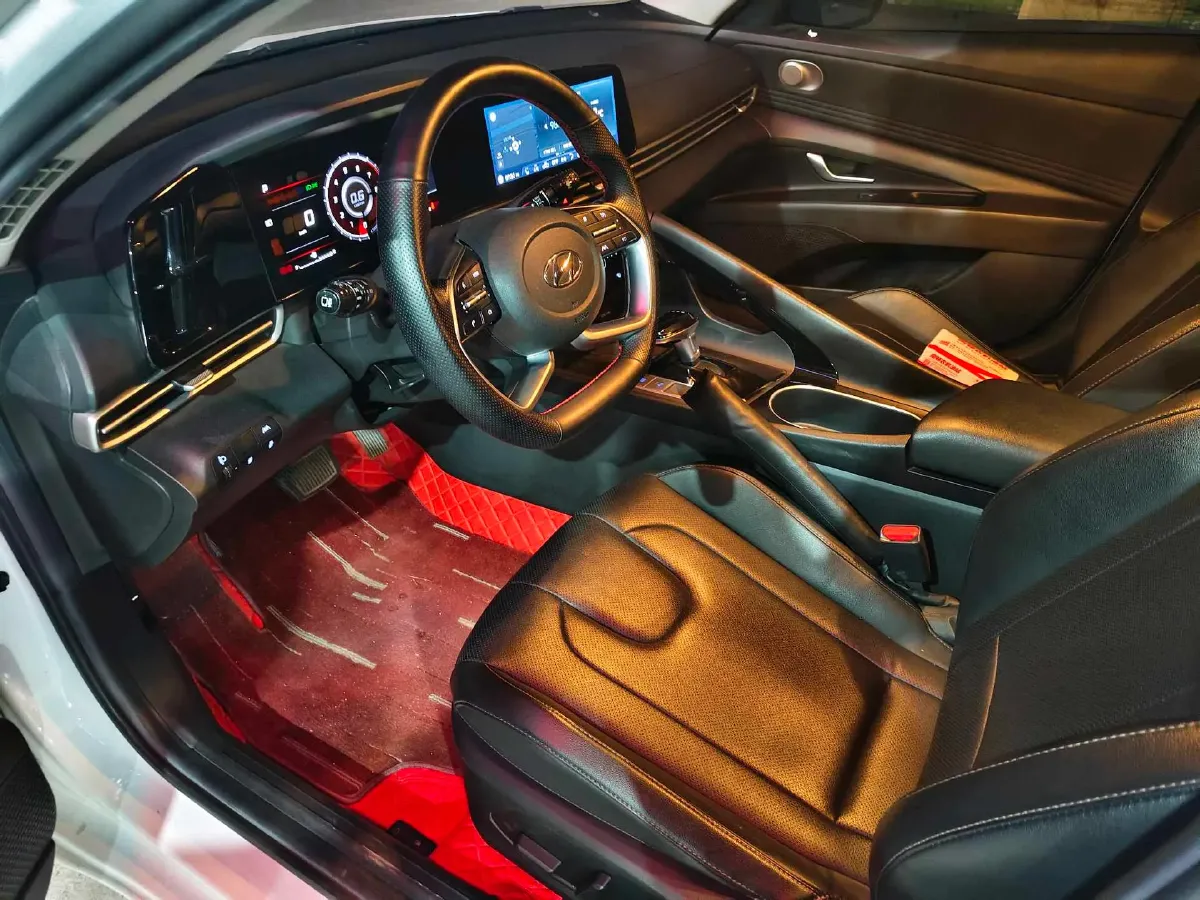 2021 Hyundai Elantra 1.5L 115HP L4 CVT,autocango,china used car exporter,china ev exporter,chinese used car exporter,chinese used ev exporter