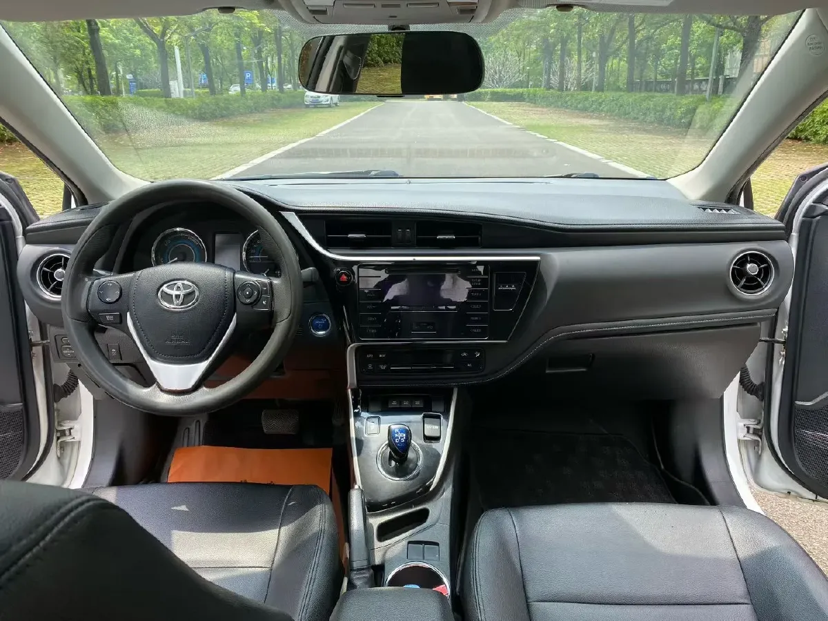 2017 Toyota Corolla 1.2T 116HP L4 CVT,autocango,china used car exporter,china ev exporter,chinese used car exporter,chinese used ev exporter