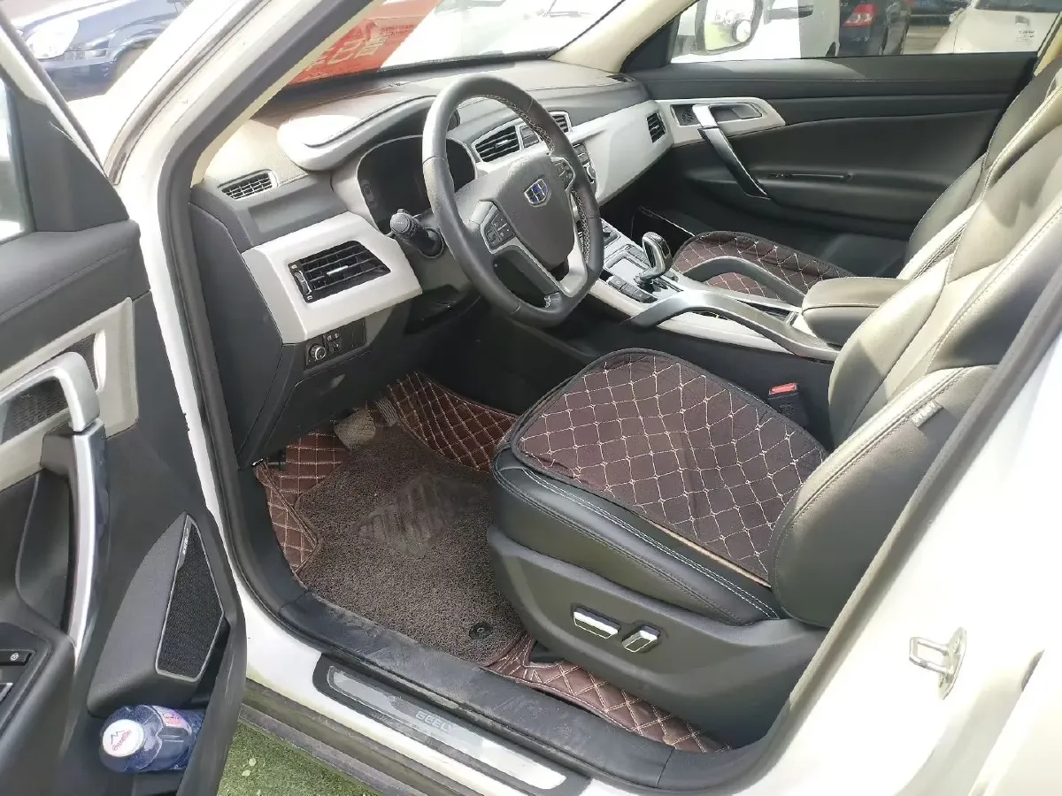 2020 Roewe i6 1.5T 169HP L4 7DCT,autocango,china used car exporter,china ev exporter,chinese used car exporter,chinese used ev exporter