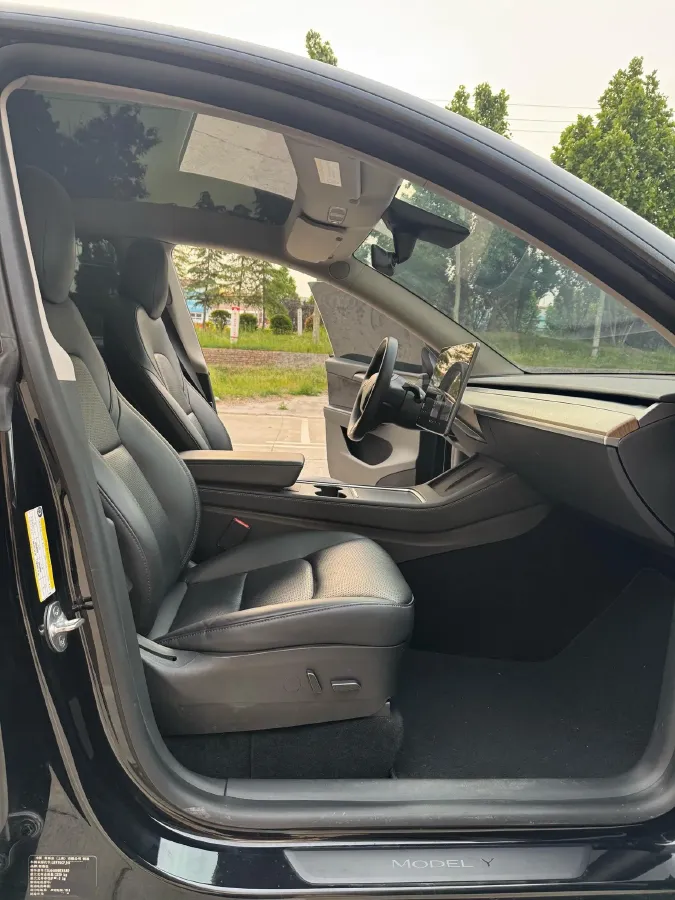 2021 MINI COUNTRYMAN 1.5T 136HP L3 8AT,autocango,china used car exporter,china ev exporter,chinese used car exporter,chinese used ev exporter