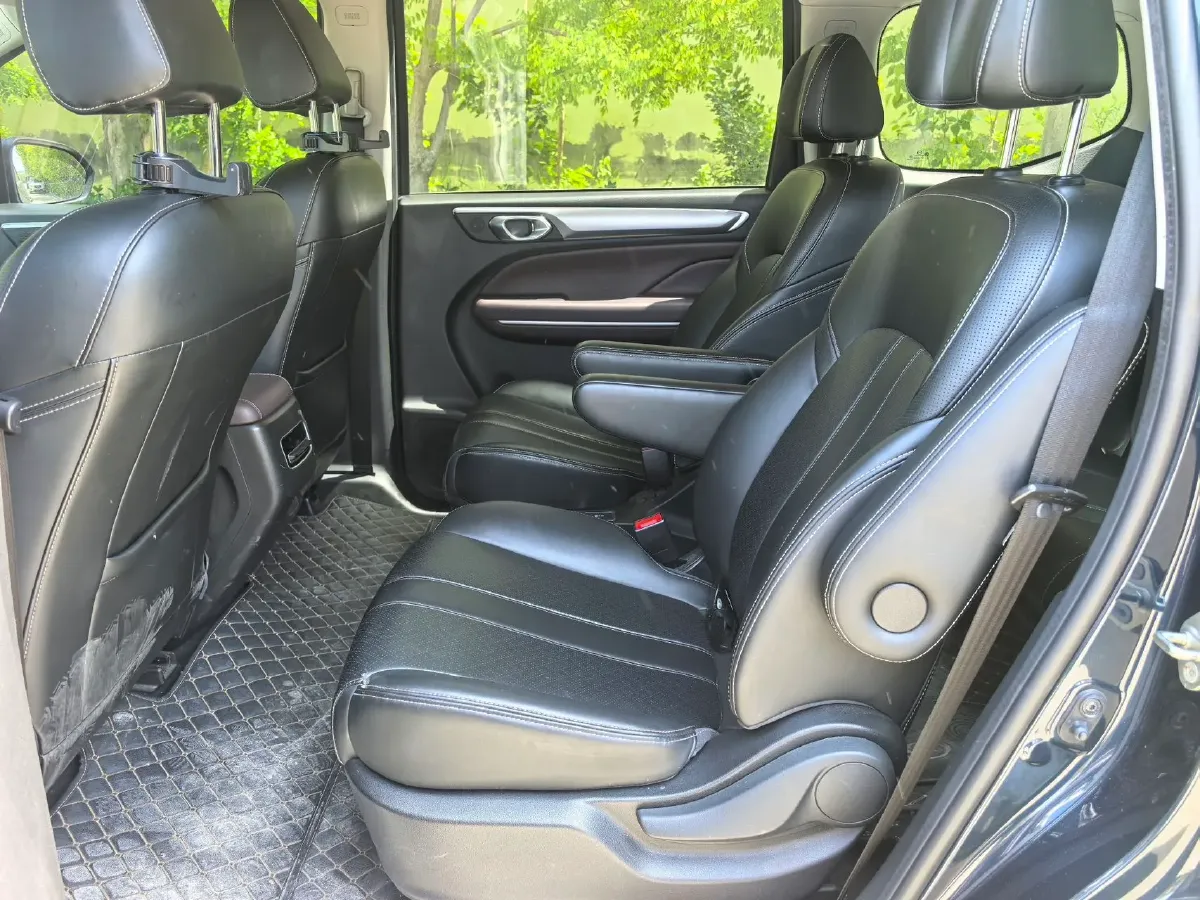 2021 GAC Trumpchi M6 1.5T 169HP L4 6AT,autocango,china used car exporter,china ev exporter,chinese used car exporter,chinese used ev exporter