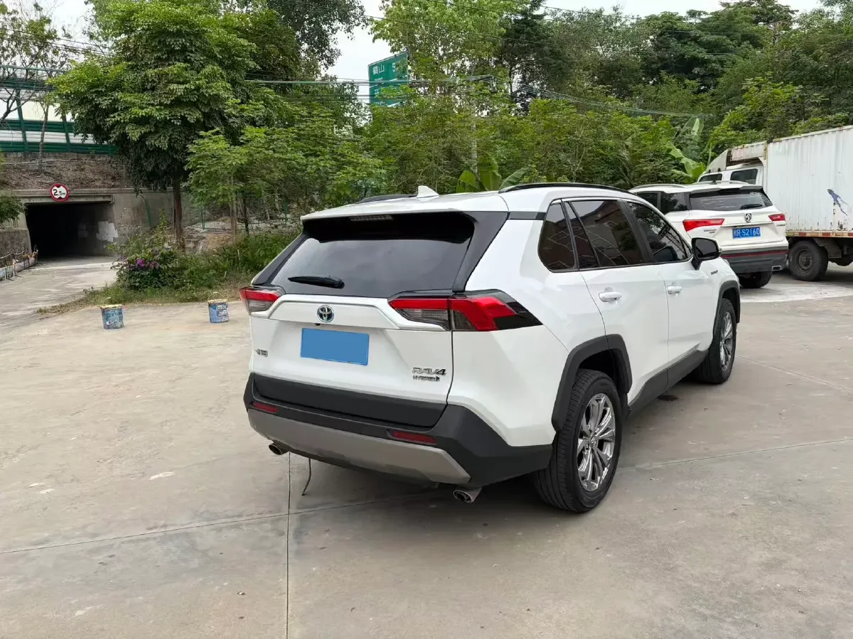 2023 Toyota RAV4 2.5L 178HP L4 E-CVT Hybrid,autocango,china used car exporter,china ev exporter,chinese used car exporter,chinese used ev exporter