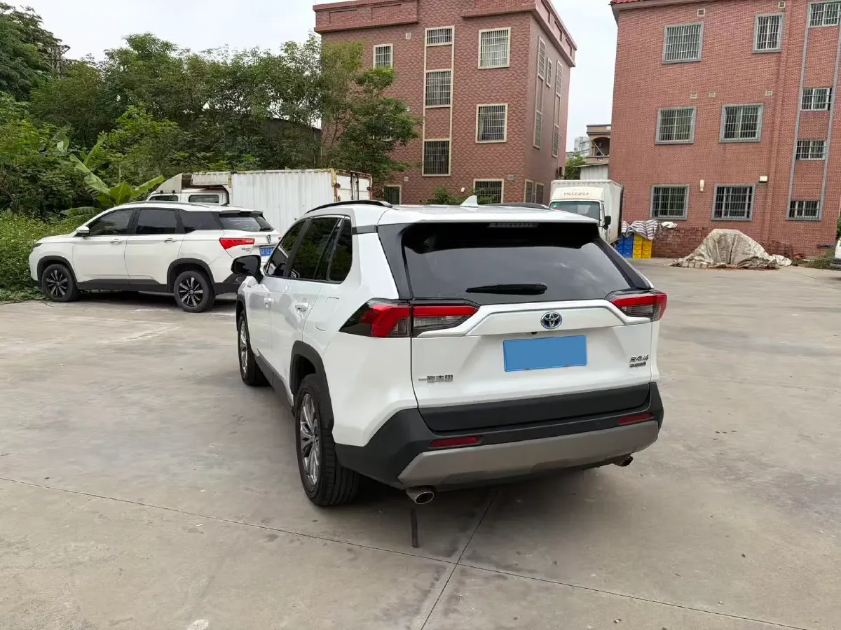 2023 Toyota RAV4 2.5L 178HP L4 E-CVT Hybrid,autocango,china used car exporter,china ev exporter,chinese used car exporter,chinese used ev exporter