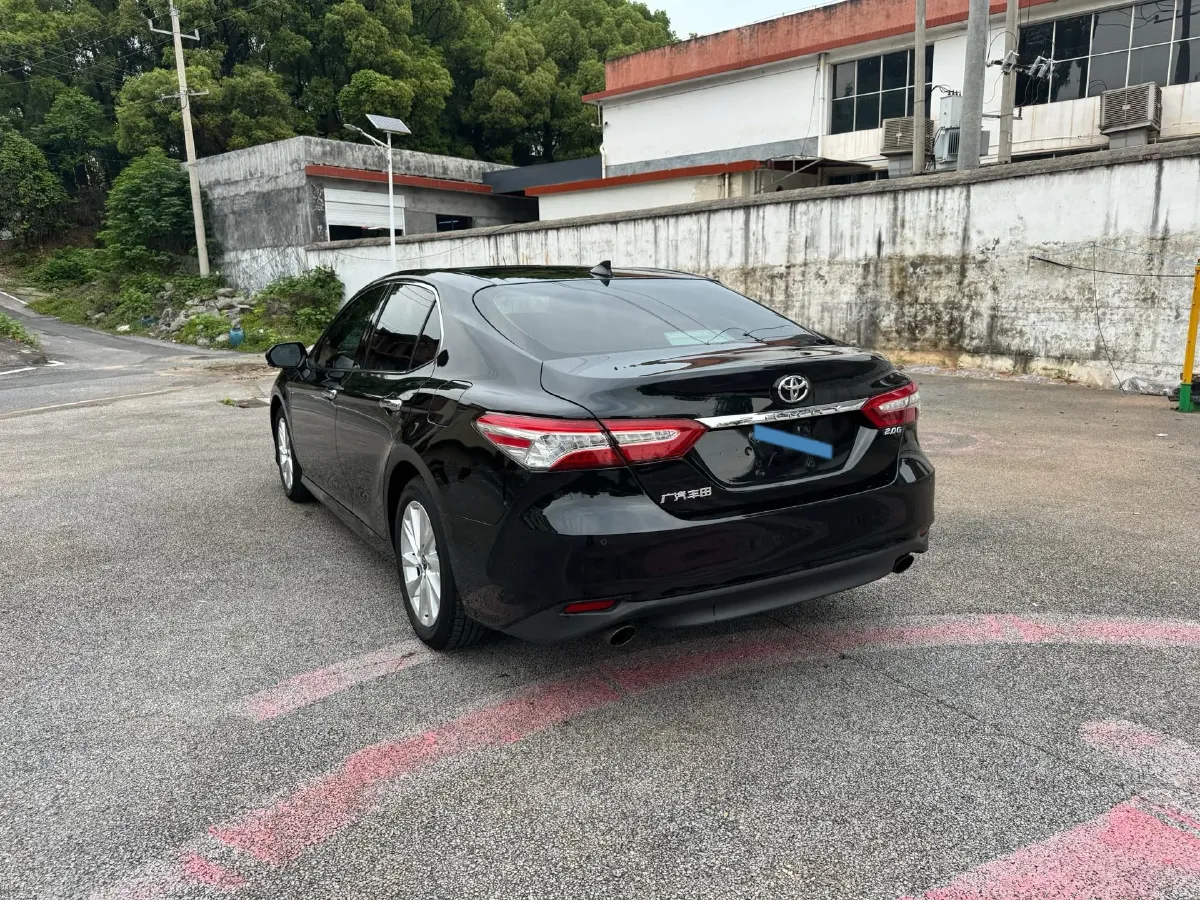 2021 Toyota Camry 2.0L 178HP L4 CVT,autocango,china used car exporter,china ev exporter,chinese used car exporter,chinese used ev exporter