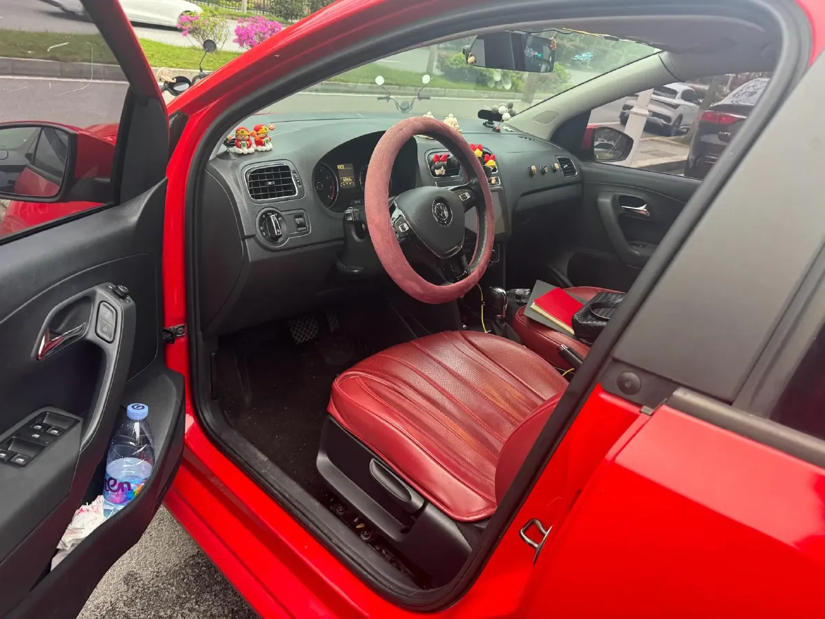 2016 Volkswagen Polo 1.6L 110HP L4 6AT,autocango,china used car exporter,china ev exporter,chinese used car exporter,chinese used ev exporter