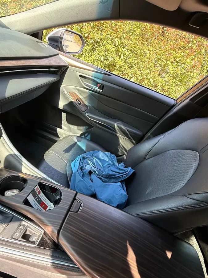 2022 Toyota Avalon 2.0L 178HP L4 CVT,autocango,china used car exporter,china ev exporter,chinese used car exporter,chinese used ev exporter