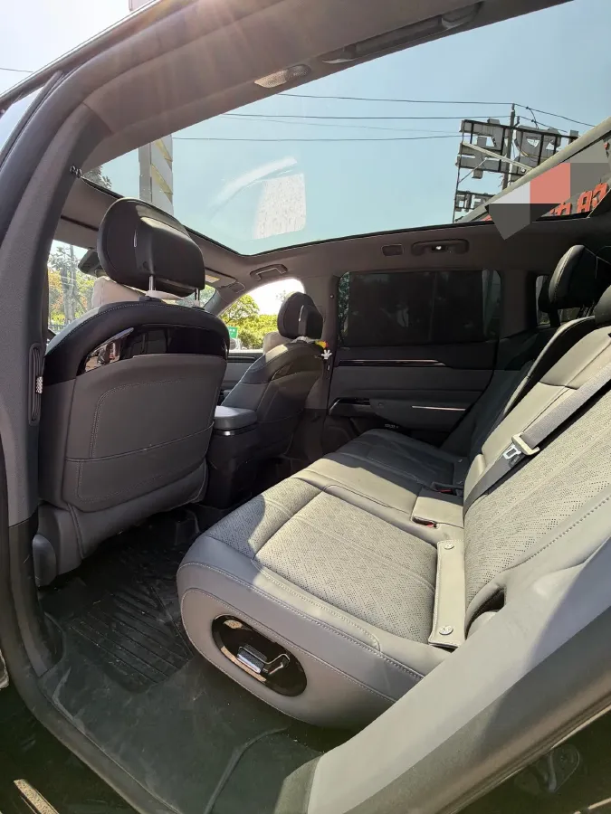 2025 Zeekr 7X BEV 75KWH,autocango,china used car exporter,china ev exporter,chinese used car exporter,chinese used ev exporter