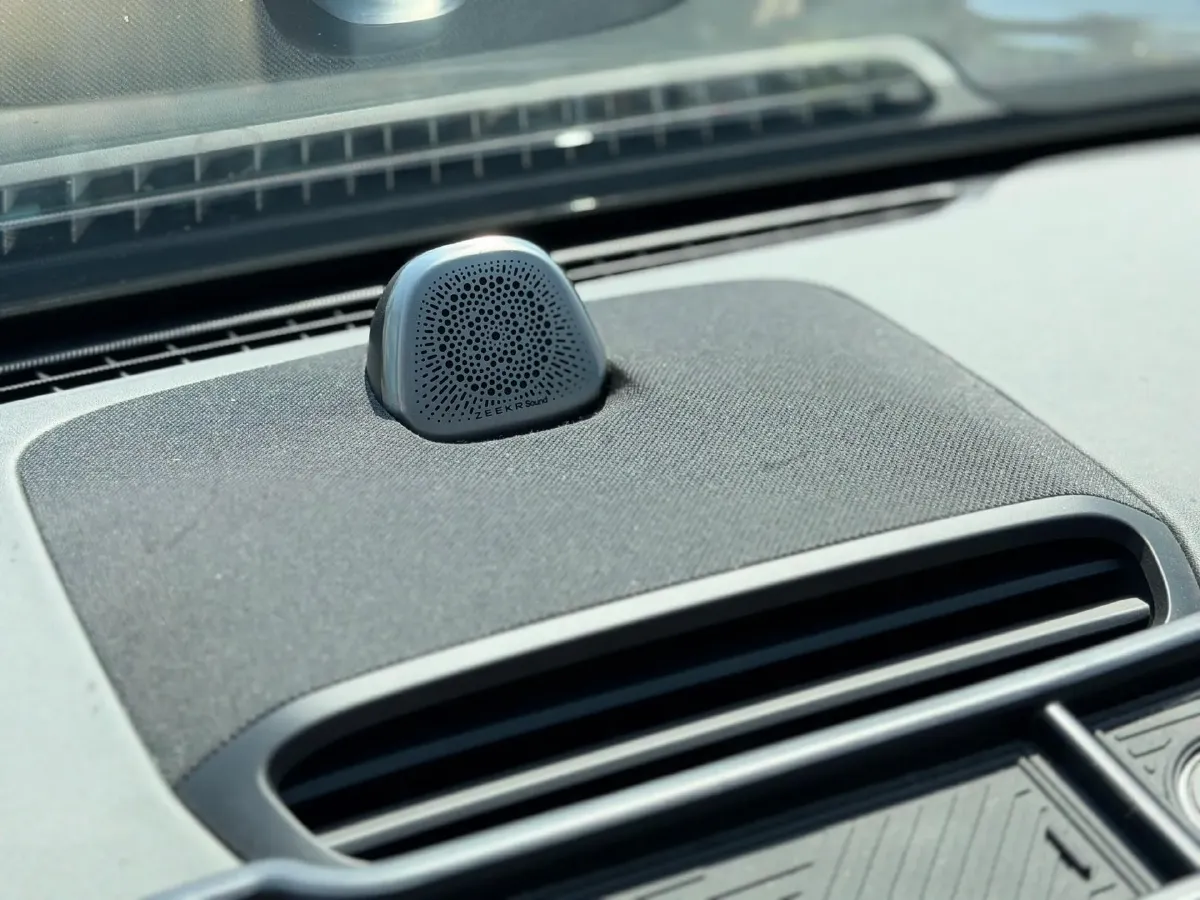 2025 Zeekr 7X BEV 75KWH,autocango,china used car exporter,china ev exporter,chinese used car exporter,chinese used ev exporter