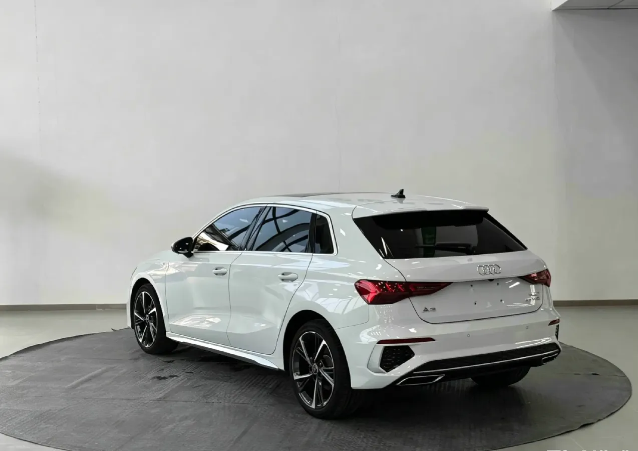 2022 Audi A3 1.4T 150HP L4 7DCT,autocango,china used car exporter,china ev exporter,chinese used car exporter,chinese used ev exporter