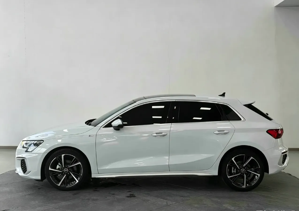 2022 Audi A3 1.4T 150HP L4 7DCT,autocango,china used car exporter,china ev exporter,chinese used car exporter,chinese used ev exporter