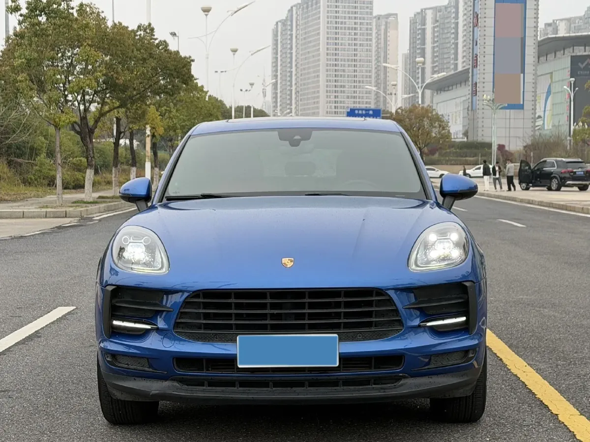 2020 Porsche Macan 2.0T 252HP L4 7DCT,autocango,china used car exporter,china ev exporter,chinese used car exporter,chinese used ev exporter
