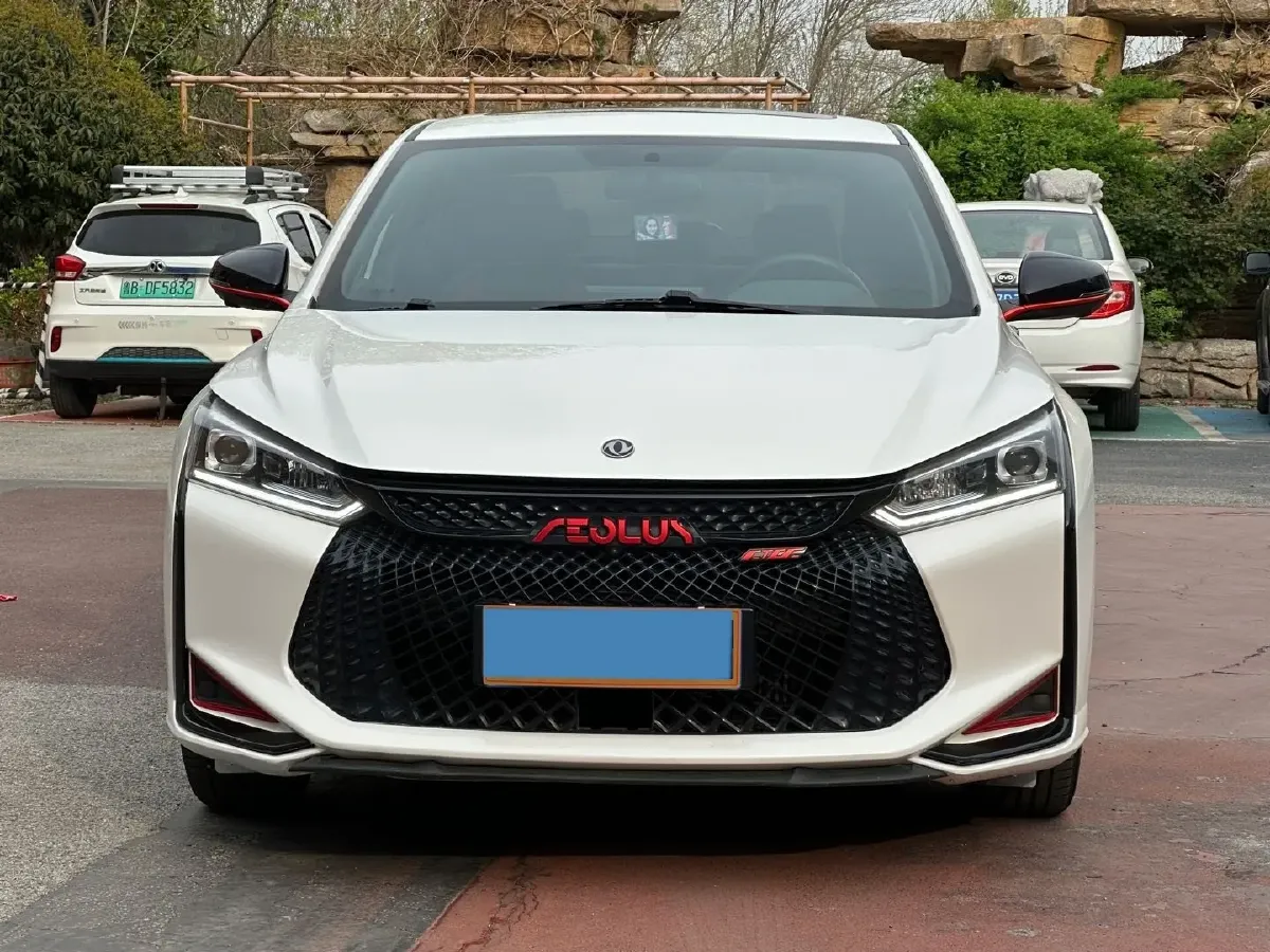 2021 DongFeng Aeolus YiXuan 1.5T 150HP L4 6DCT,autocango,china used car exporter,china ev exporter,chinese used car exporter,chinese used ev exporter