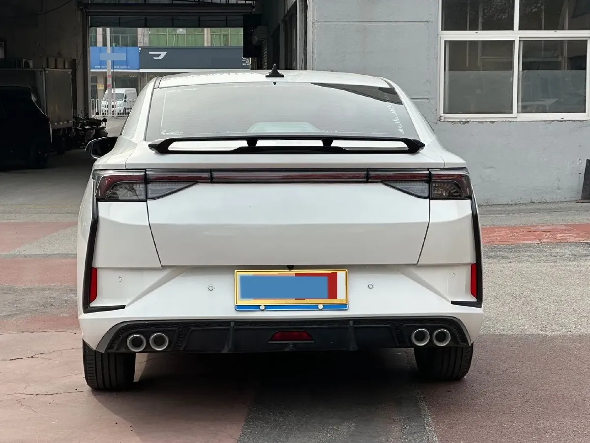 2021 DongFeng Aeolus YiXuan 1.5T 150HP L4 6DCT,autocango,china used car exporter,china ev exporter,chinese used car exporter,chinese used ev exporter