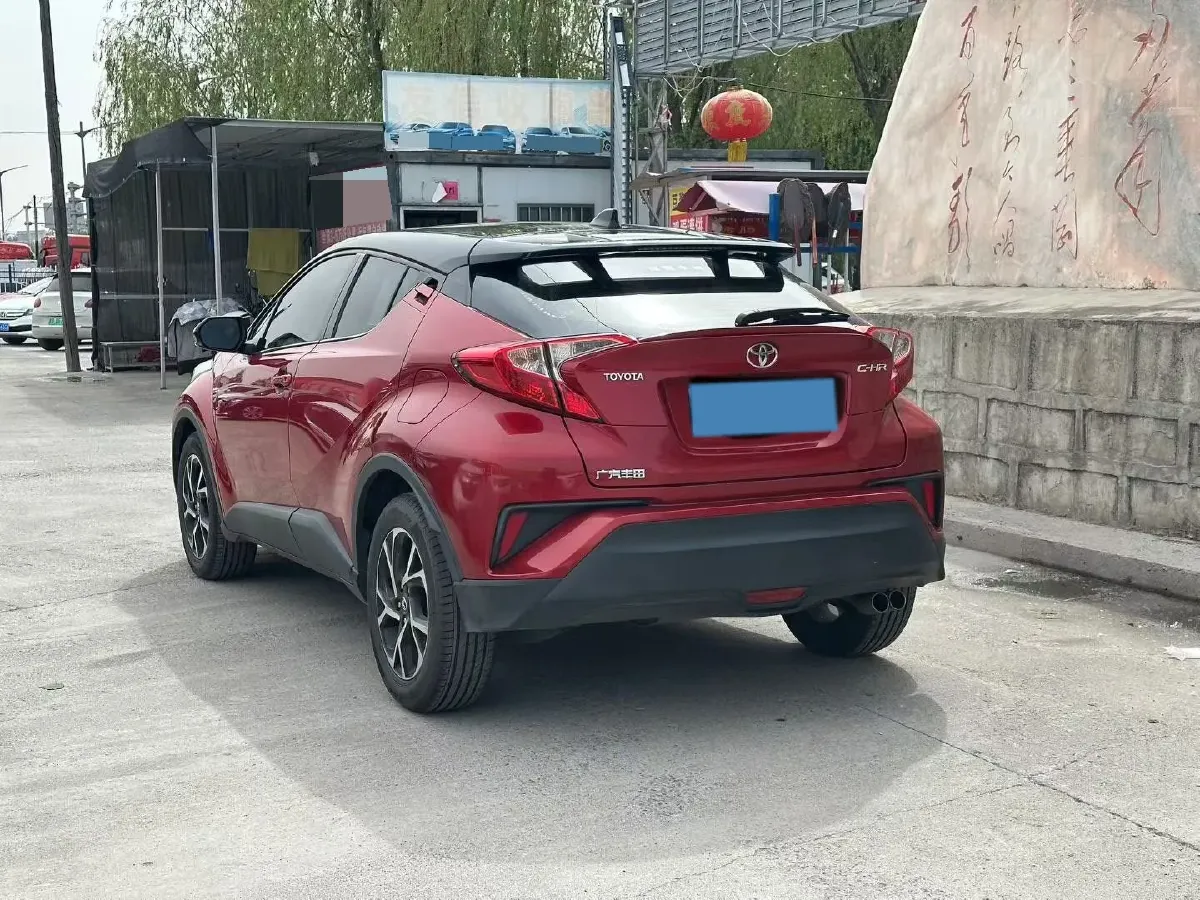 2020 Toyota C-HR 2.0L 171HP L4 CVT,autocango,china used car exporter,china ev exporter,chinese used car exporter,chinese used ev exporter