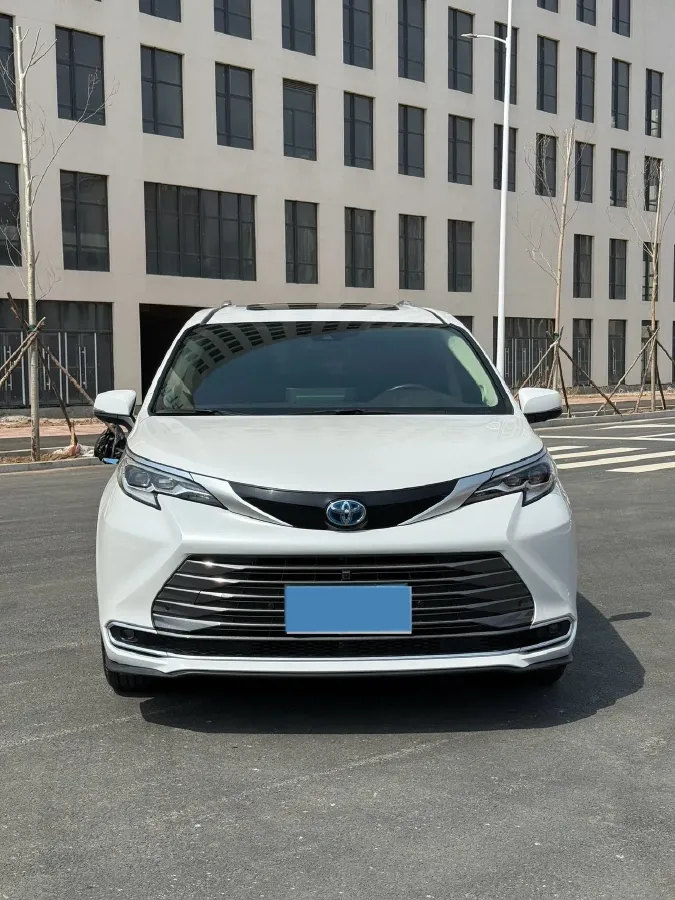 2021 Toyota Sienna 2.5L 192HP L4 E-CVT Hybrid,autocango,china used car exporter,china ev exporter,chinese used car exporter,chinese used ev exporter