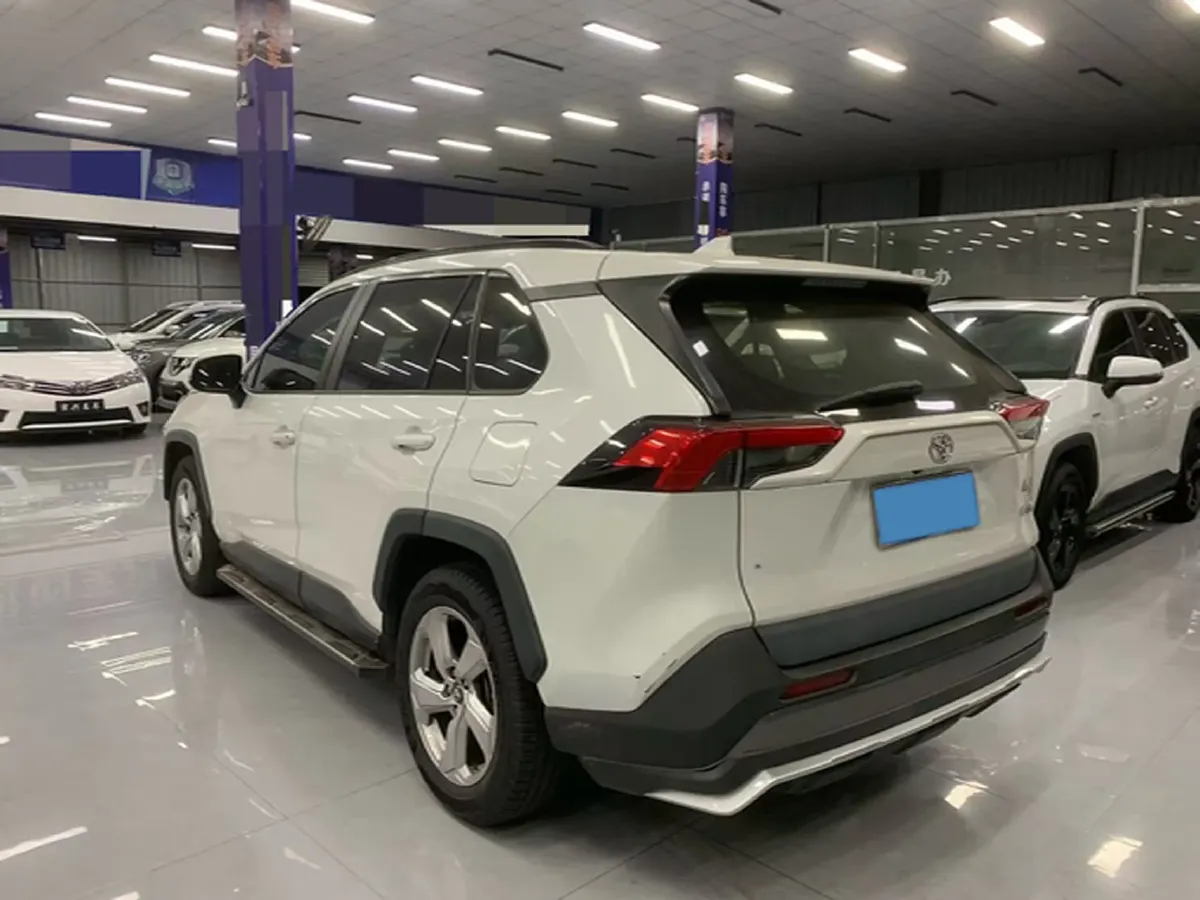 2020 Toyota RAV4 2.0L 171HP L4 CVT,autocango,china used car exporter,china ev exporter,chinese used car exporter,chinese used ev exporter