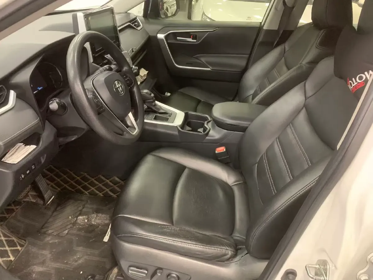 2020 Toyota RAV4 2.0L 171HP L4 CVT,autocango,china used car exporter,china ev exporter,chinese used car exporter,chinese used ev exporter