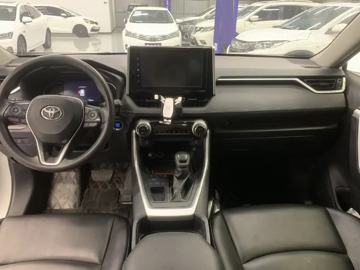 2020 Toyota RAV4 2.0L 171HP L4 CVT,autocango,china used car exporter,china ev exporter,chinese used car exporter,chinese used ev exporter
