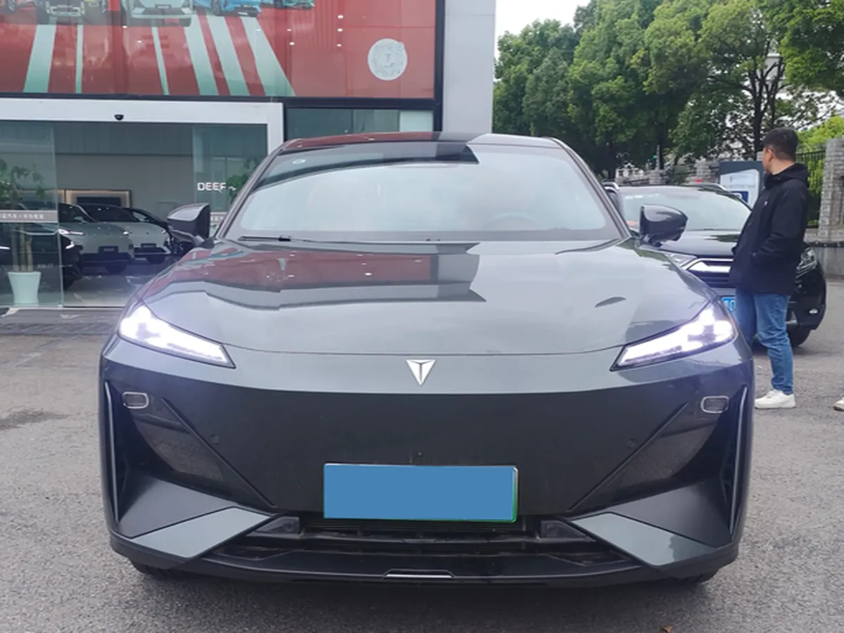 2025 Deepal S07 REEV 98HP REEV 39.05KWH,autocango,china used car exporter,china ev exporter,chinese used car exporter,chinese used ev exporter
