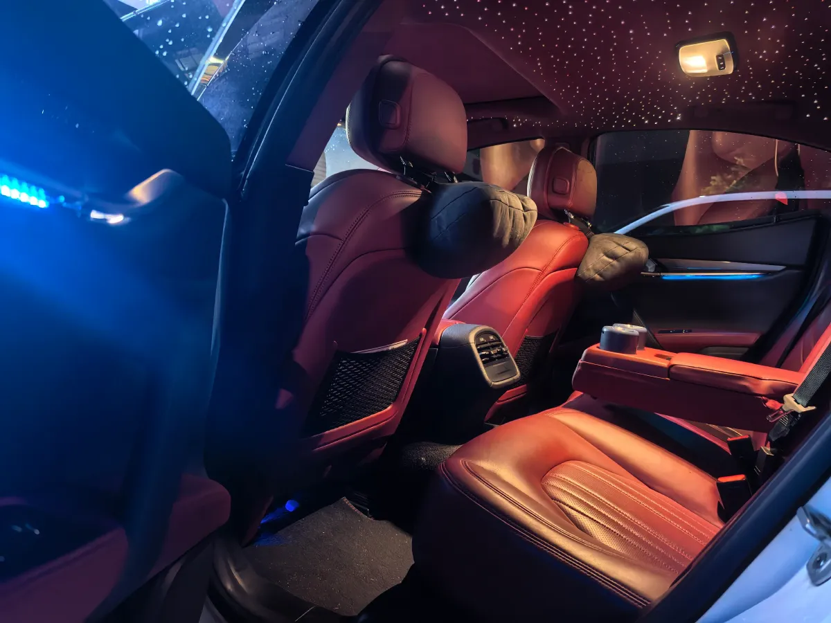 2018 Maserati Ghibli 3.0T 350HP V6 8AT,autocango,china used car exporter,china ev exporter,chinese used car exporter,chinese used ev exporter