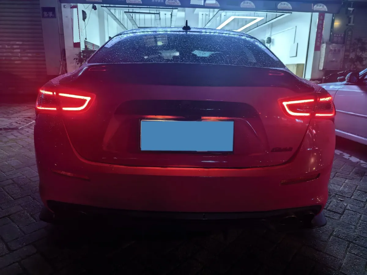 2018 Maserati Ghibli 3.0T 350HP V6 8AT,autocango,china used car exporter,china ev exporter,chinese used car exporter,chinese used ev exporter