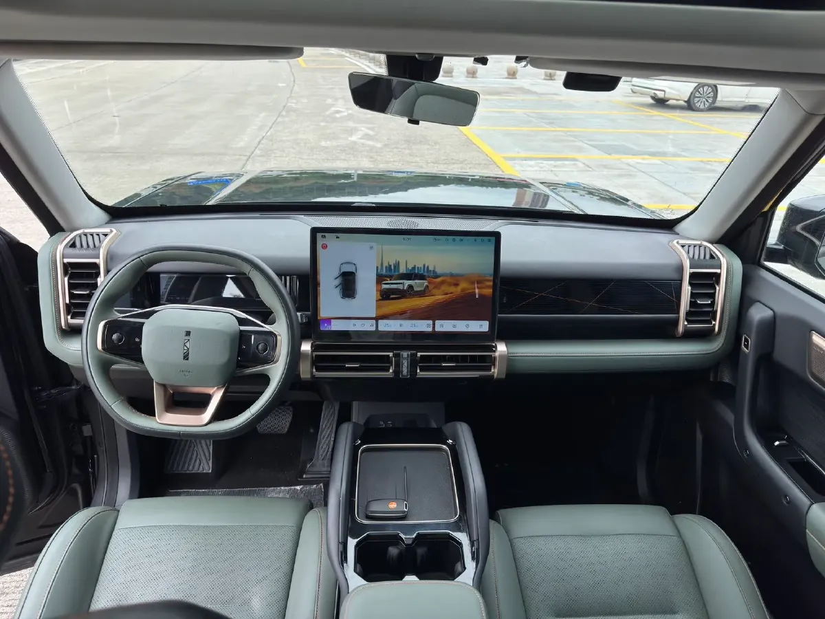 2024 iCAR iCAR 03 BEV 50.63KWH,autocango,china used car exporter,china ev exporter,chinese used car exporter,chinese used ev exporter