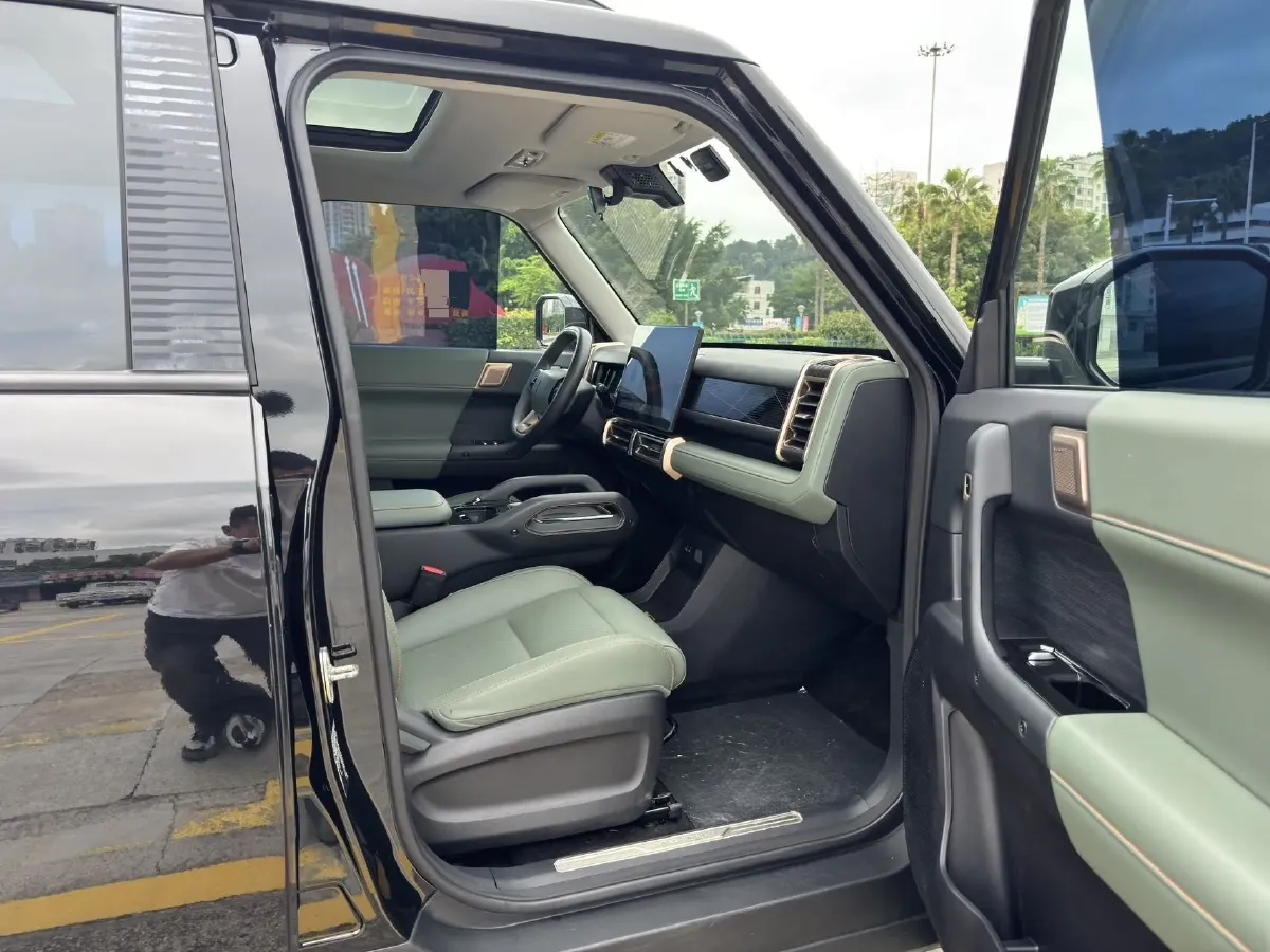 2024 iCAR iCAR 03 BEV 50.63KWH,autocango,china used car exporter,china ev exporter,chinese used car exporter,chinese used ev exporter