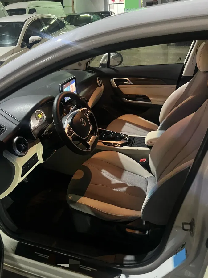 2018 BeiJing Auto EU5 BEV 53.66KWH,autocango,china used car exporter,china ev exporter,chinese used car exporter,chinese used ev exporter