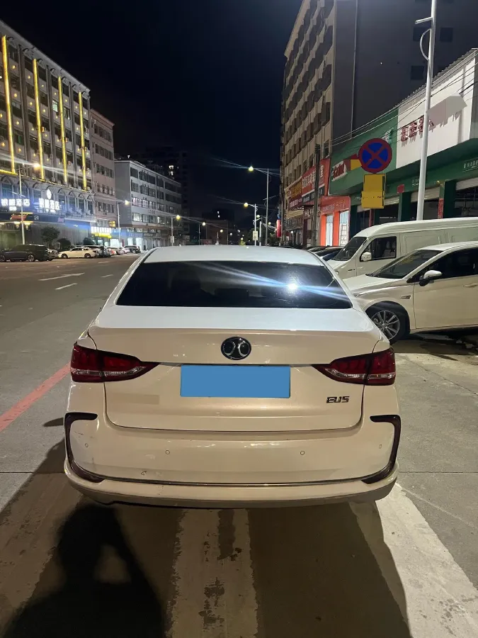 2018 BeiJing Auto EU5 BEV 53.66KWH,autocango,china used car exporter,china ev exporter,chinese used car exporter,chinese used ev exporter