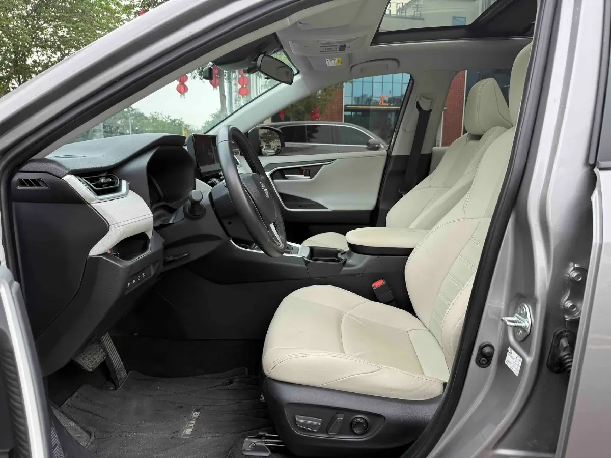 2023 Toyota Wildlander 2.0L 171HP L4 CVT,autocango,china used car exporter,china ev exporter,chinese used car exporter,chinese used ev exporter