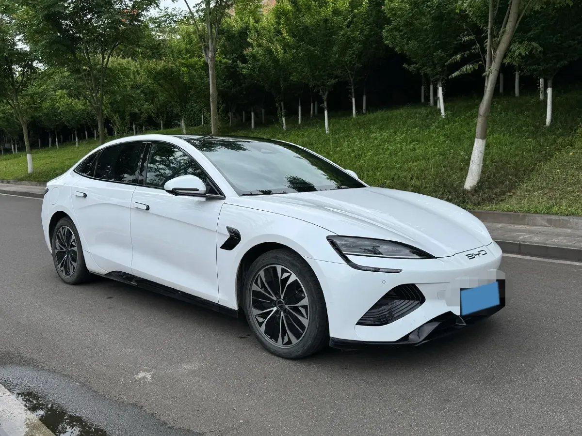 2023 BYD Seal BEV 61.4KWH,autocango,china used car exporter,china ev exporter,chinese used car exporter,chinese used ev exporter