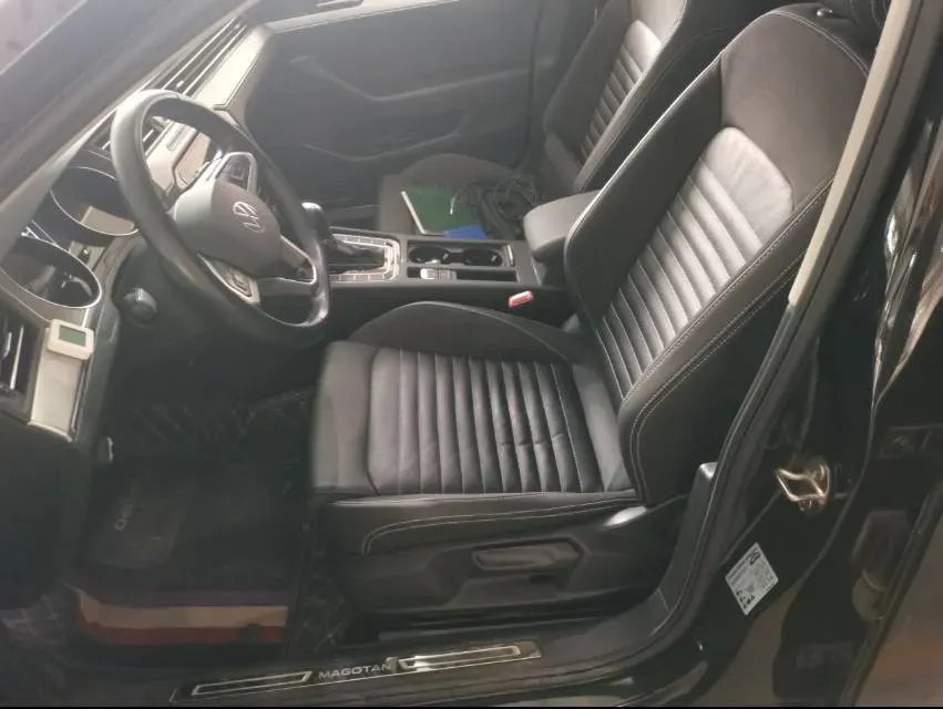 2020 Volkswagen Magotan 1.4T 150HP L4 7DCT,autocango,china used car exporter,china ev exporter,chinese used car exporter,chinese used ev exporter