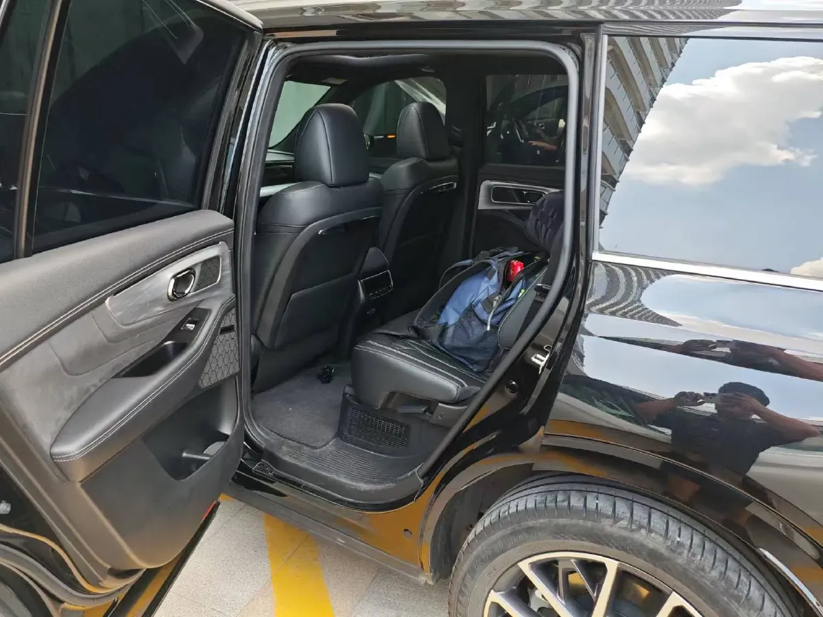 2022 GAC Trumpchi GS8 2.0T 190HP L4 E-CVT Hybrid,autocango,china used car exporter,china ev exporter,chinese used car exporter,chinese used ev exporter