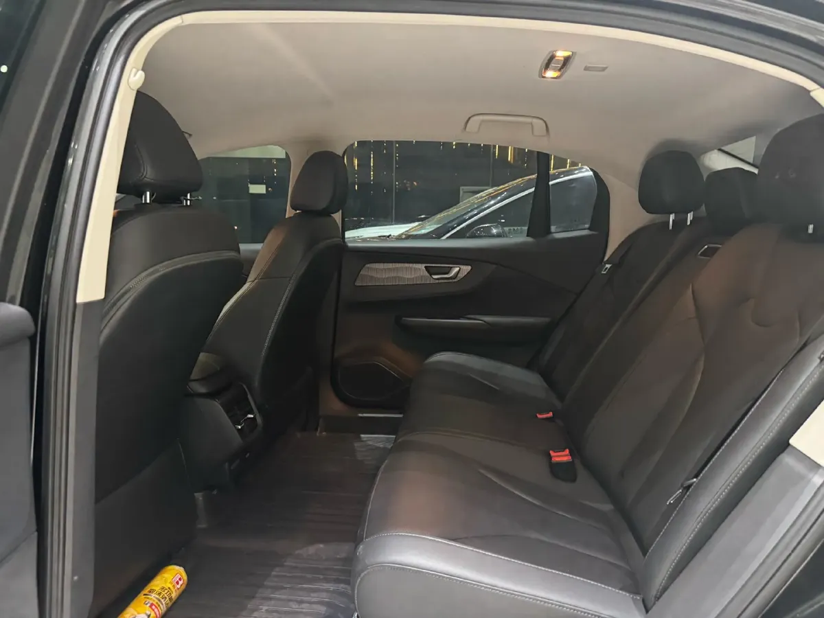 2023 HongQi E-QM5 BEV 54KWH,autocango,china used car exporter,china ev exporter,chinese used car exporter,chinese used ev exporter