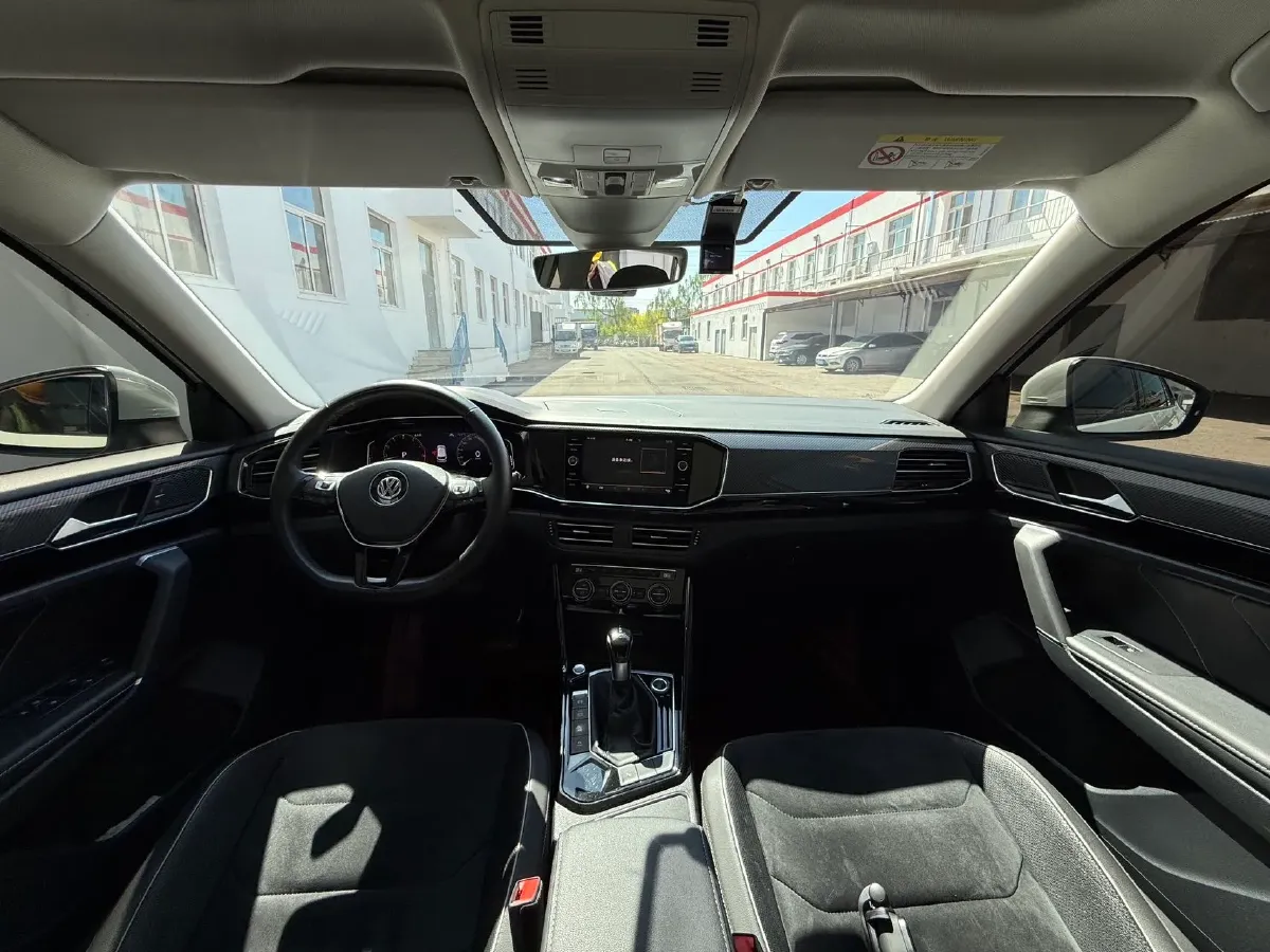 2019 Volkswagen Tayron 2.0T 186HP L4 7DCT,autocango,china used car exporter,china ev exporter,chinese used car exporter,chinese used ev exporter