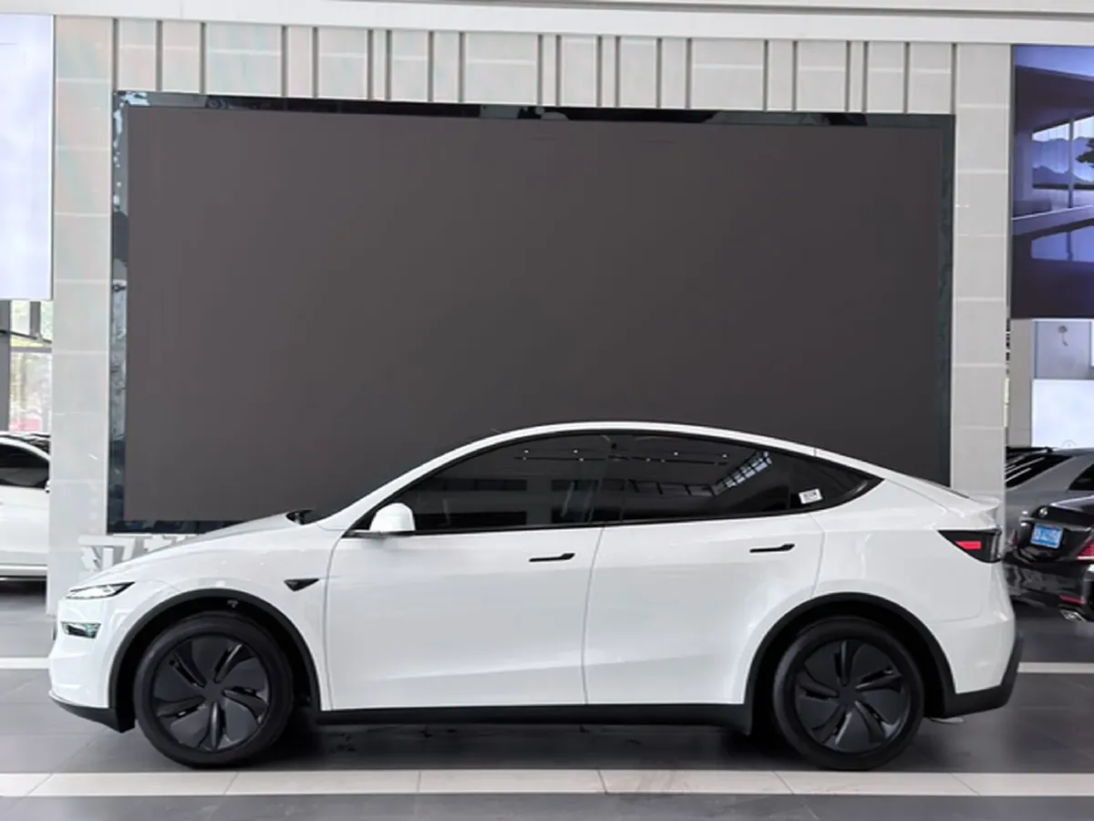 2026 Tesla Model Y BEV,autocango,china used car exporter,china ev exporter,chinese used car exporter,chinese used ev exporter